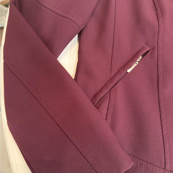 White House Black Market Burgundy Pencil Skirt w/ moto open front blazer 4P - Picture 8 of 13